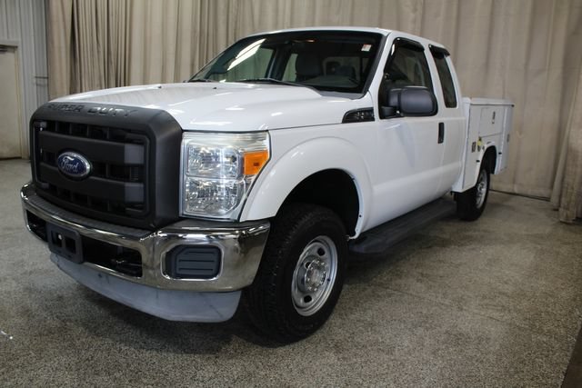Used 2011 Ford F250 XL AWD/4WD image 4