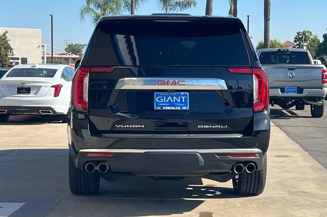 Used 2022 GMC Yukon Denali w/ Denali Premium Package AWD/4WD image 5