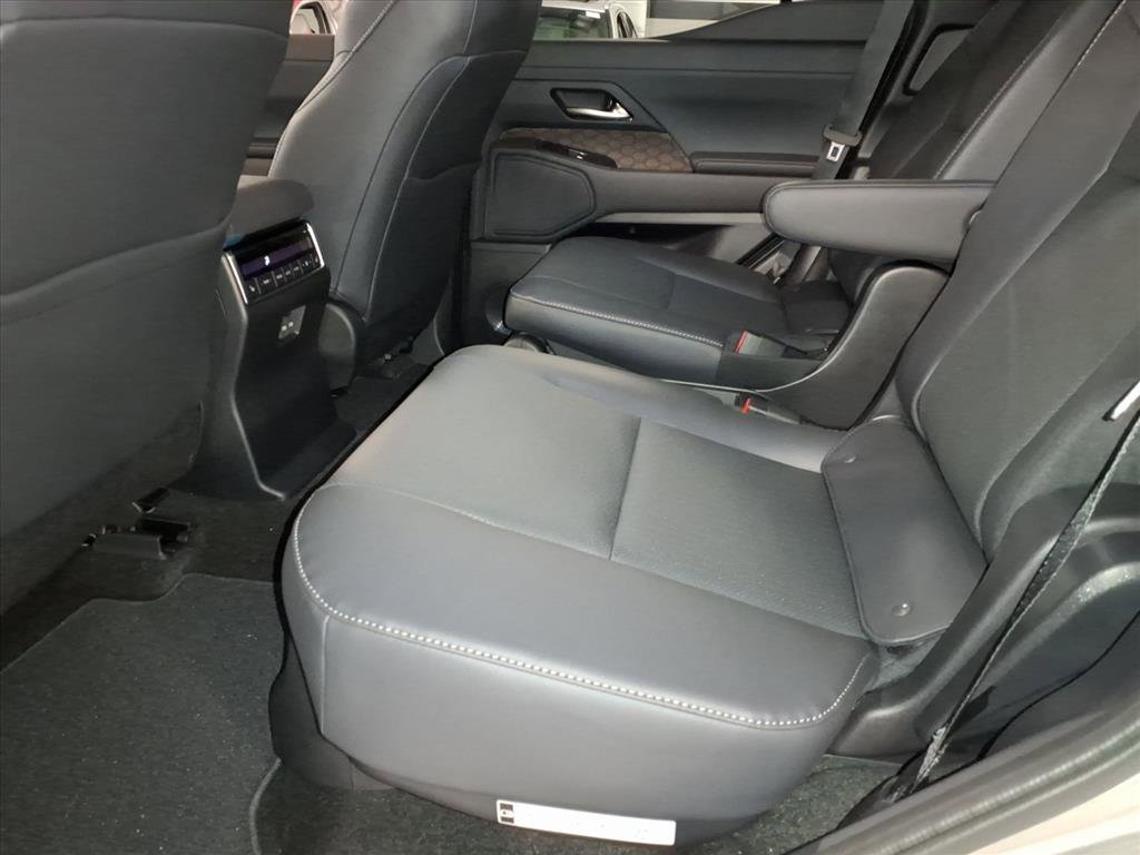 New 2025 Lexus GX 550 image 12