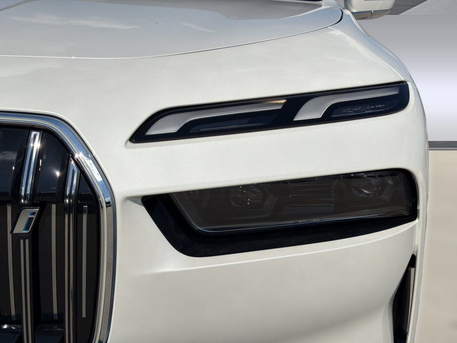 New 2026 BMW i7 xDrive60 AWD/4WD image 12