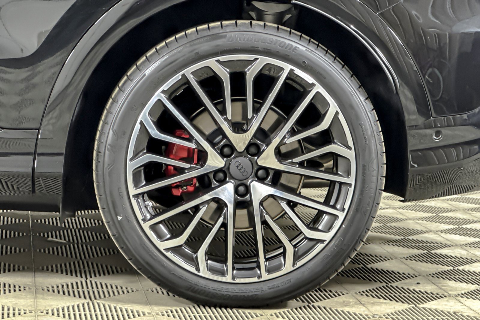 New 2026 Audi SQ5 Premium Plus AWD/4WD image 23