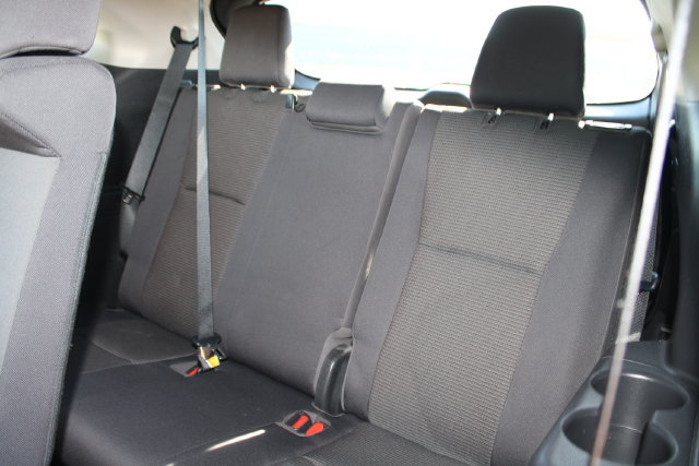 Used 2020 Toyota Highlander LE FWD image 39