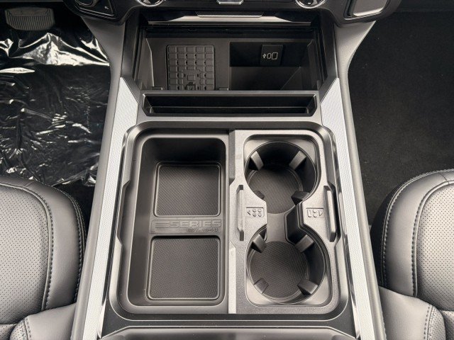 New 2027 Ford F250 Platinum w/ FX4 Off-Road Package AWD/4WD image 25