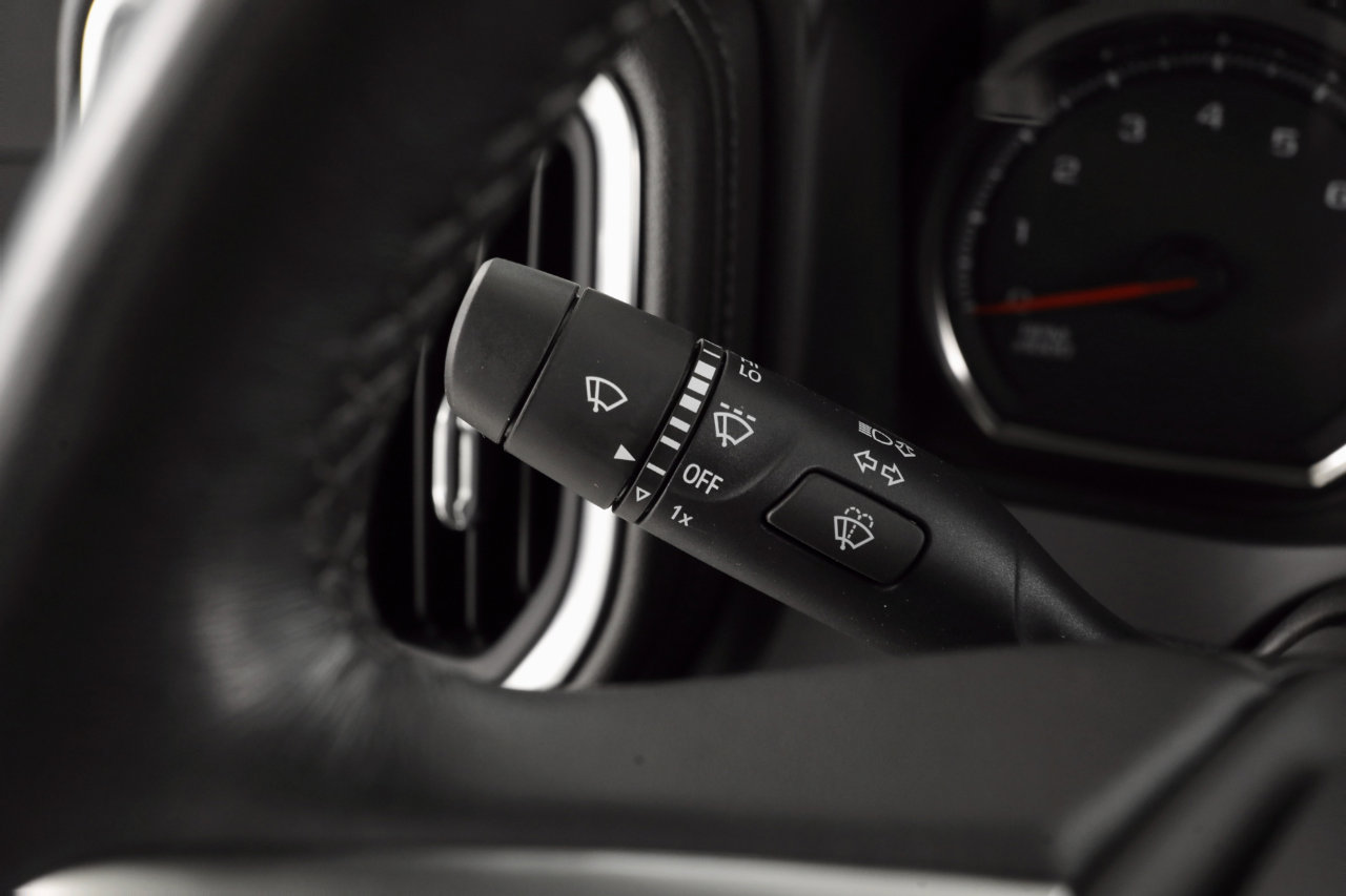 Used 2022 Chevrolet Silverado 2500 LT w/ Midnight Edition image 31