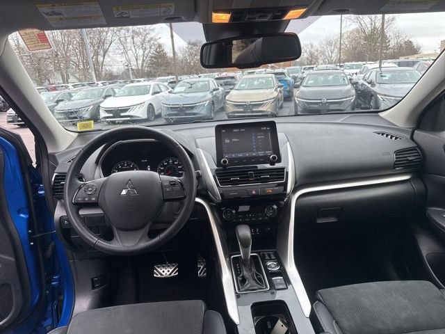 Used 2023 Mitsubishi Eclipse Cross AWD image 20