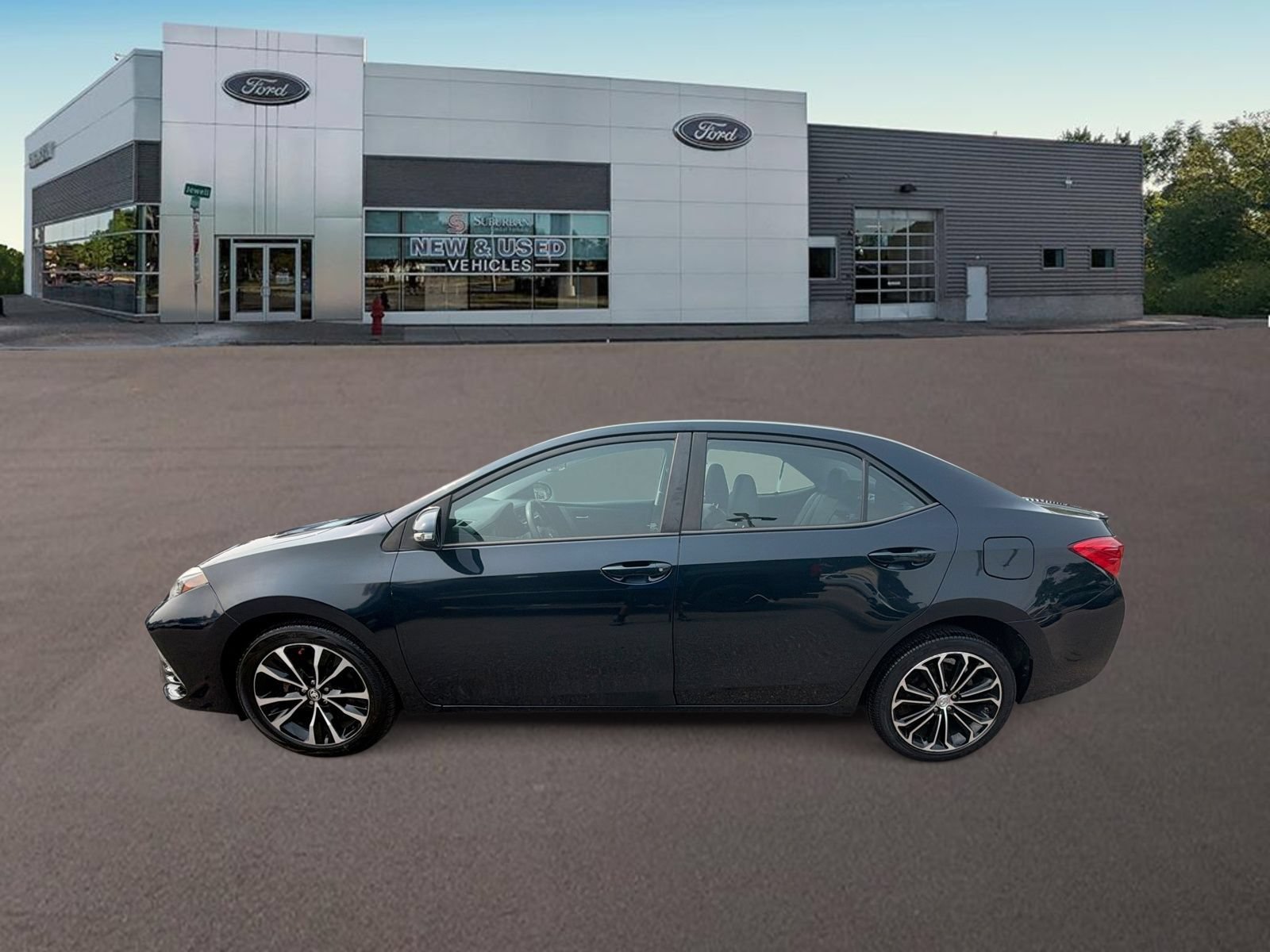 Used 2017 Toyota Corolla SE w/ Carpet Mat Package (TMS) FWD image 6
