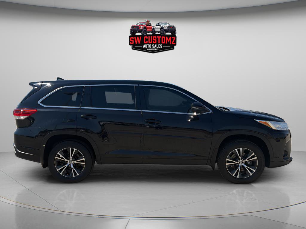 Used 2019 Toyota Highlander Plus image 8