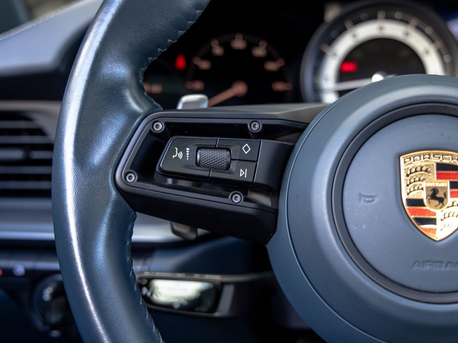 Used 2024 Porsche 911 Carrera S image 32