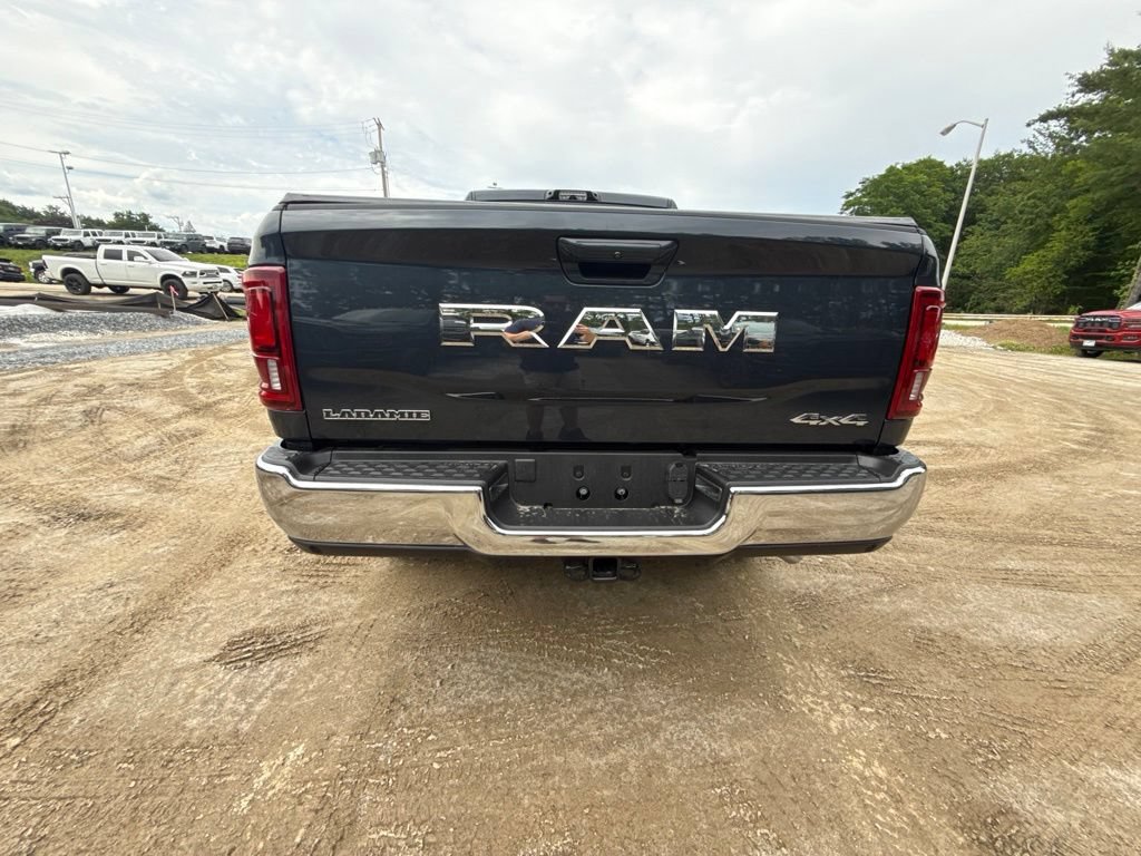 New 2026 RAM 2500 Laramie AWD/4WD image 4