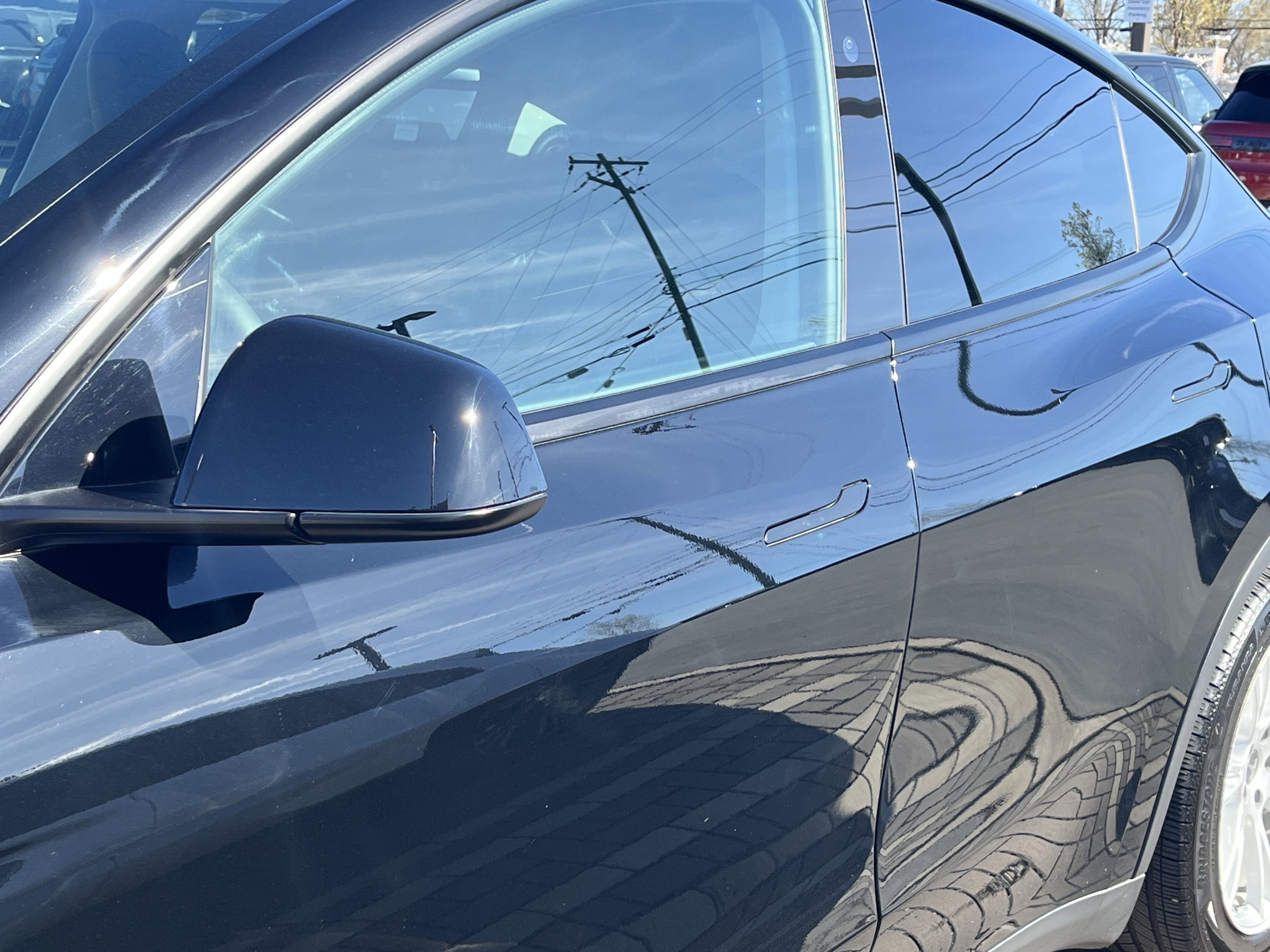 Used 2021 Tesla Model Y Long Range image 33