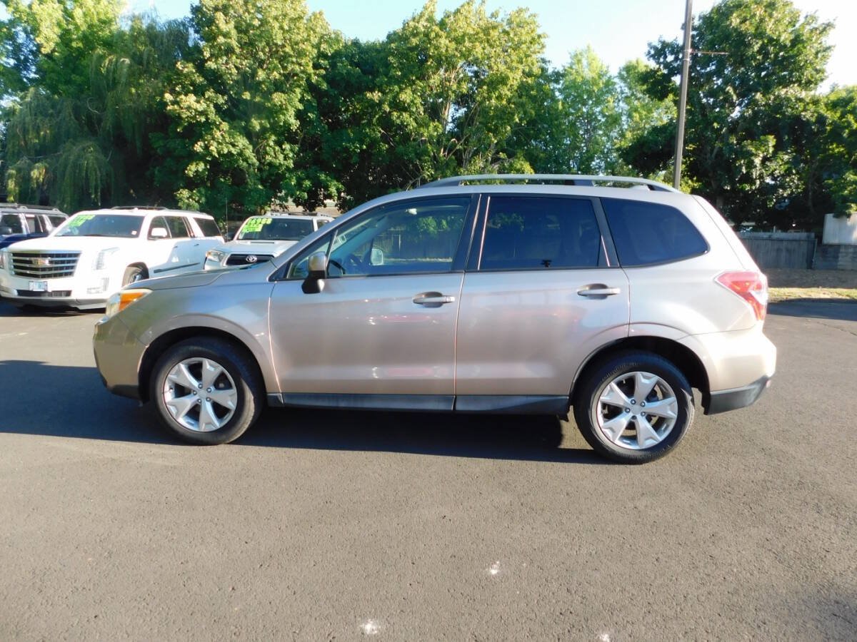 Used 2016 Subaru Forester 2.5i Premium w/ Popular Package #2 AWD/4WD image 23