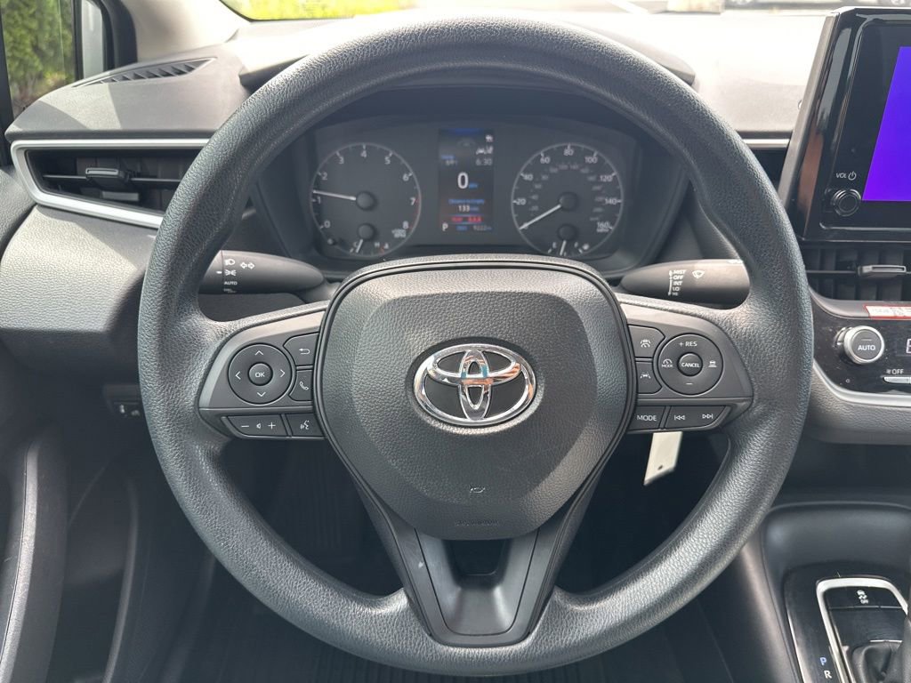 Certified 2025 Toyota Corolla LE FWD image 12