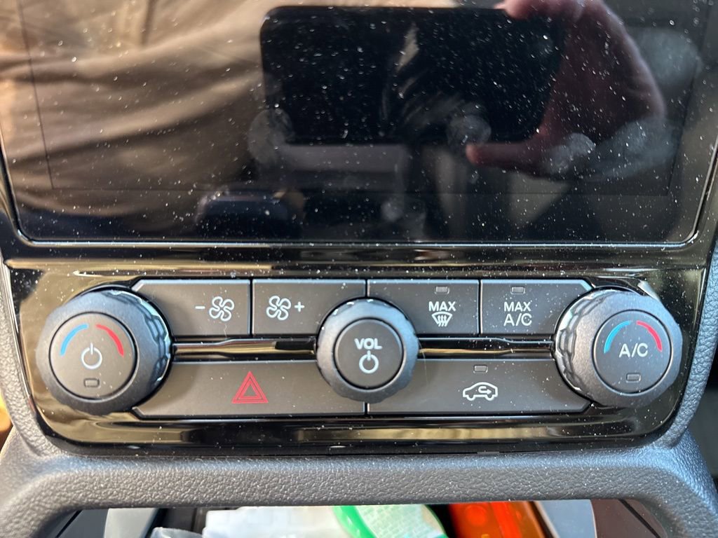 Used 2025 Ford Ranger Lariat w/ Trailer Tow Package image 15