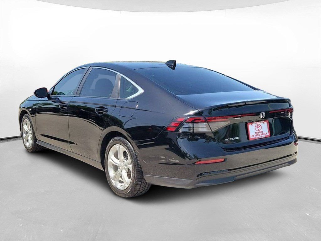 Used 2023 Honda Accord LX image 6
