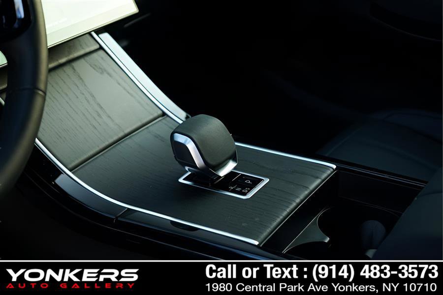 Used 2024 Land Rover Range Rover Evoque S image 23