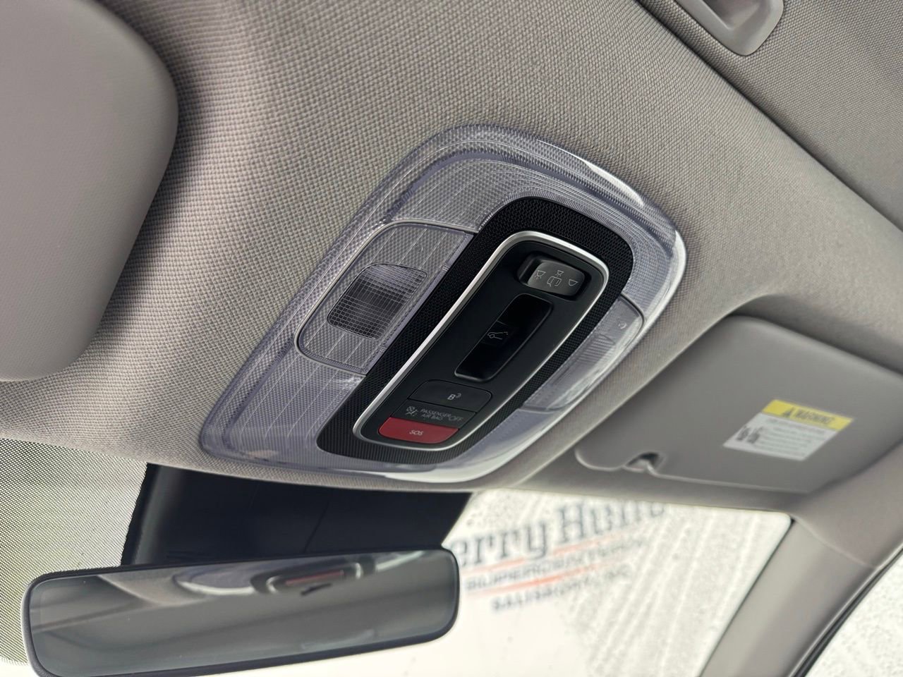 Used 2025 Hyundai Elantra Limited image 24