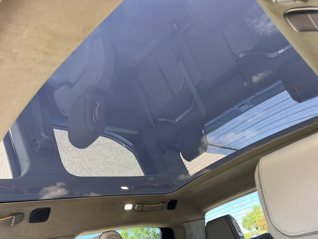 Used 2022 Rivian R1T Launch Edition AWD/4WD image 11