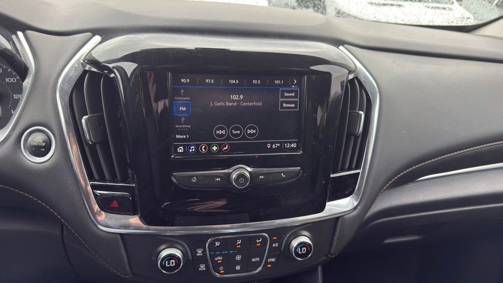 Used 2021 Chevrolet Traverse LS AWD/4WD image 13