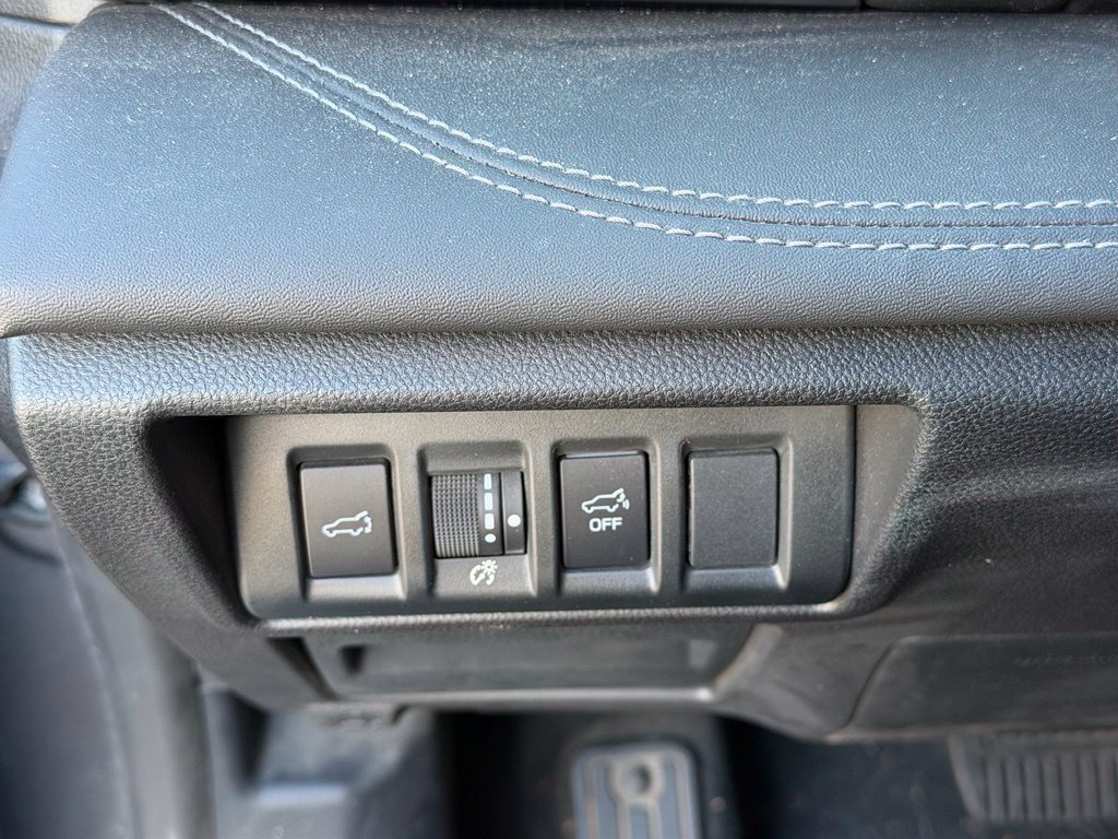 Used 2020 Subaru Outback Limited w/ Popular Package #2 AWD/4WD image 16
