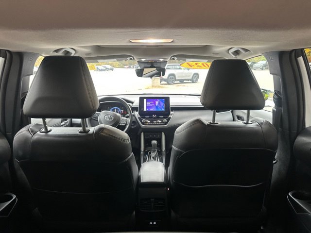 Used 2024 Toyota Corolla Cross XLE w/ Convenience Package AWD/4WD image 14