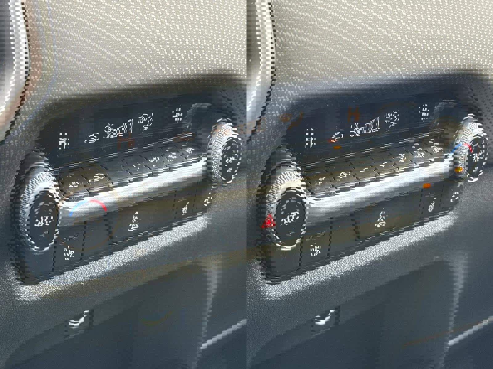 Used 2024 MAZDA CX-50 AWD 2.5 S w/ Cargo Package image 19