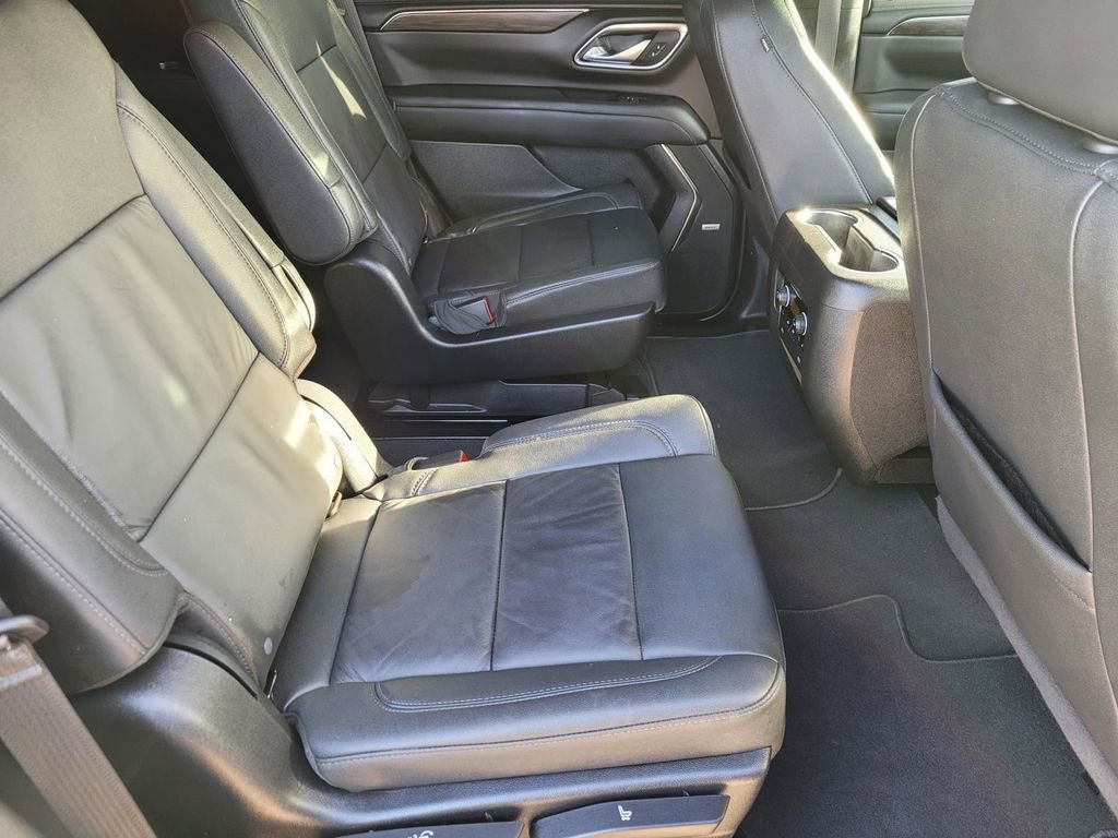 Used 2024 Chevrolet Tahoe Z71 w/ Luxury Package image 15