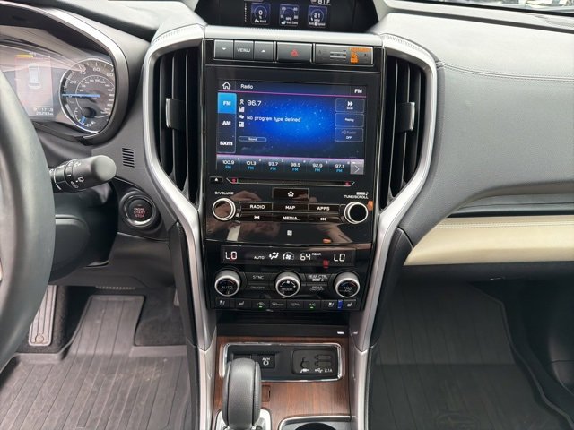 Used 2022 Subaru Ascent Touring image 32