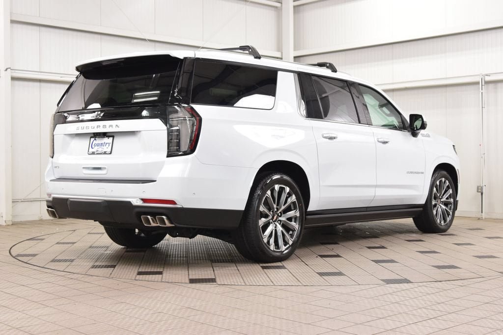 New 2026 Chevrolet Suburban High Country AWD/4WD image 8