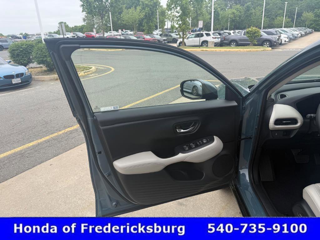 Used 2026 Honda HR-V EX-L image 16