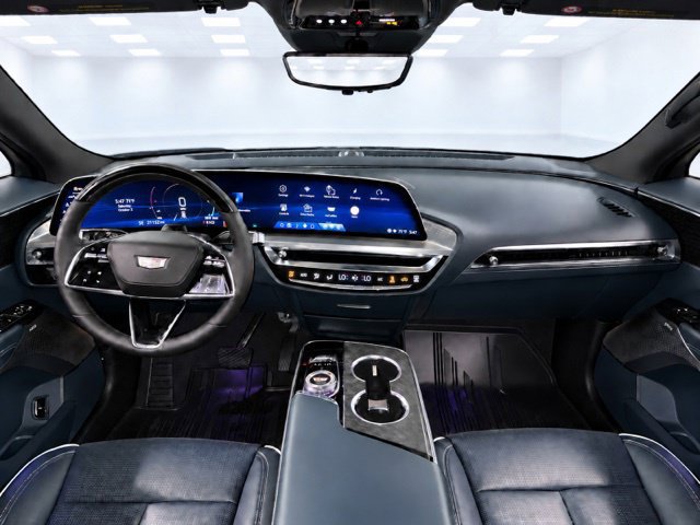 Used 2024 Cadillac Lyriq Luxury w/ Nappa Leather Package AWD/4WD image 24