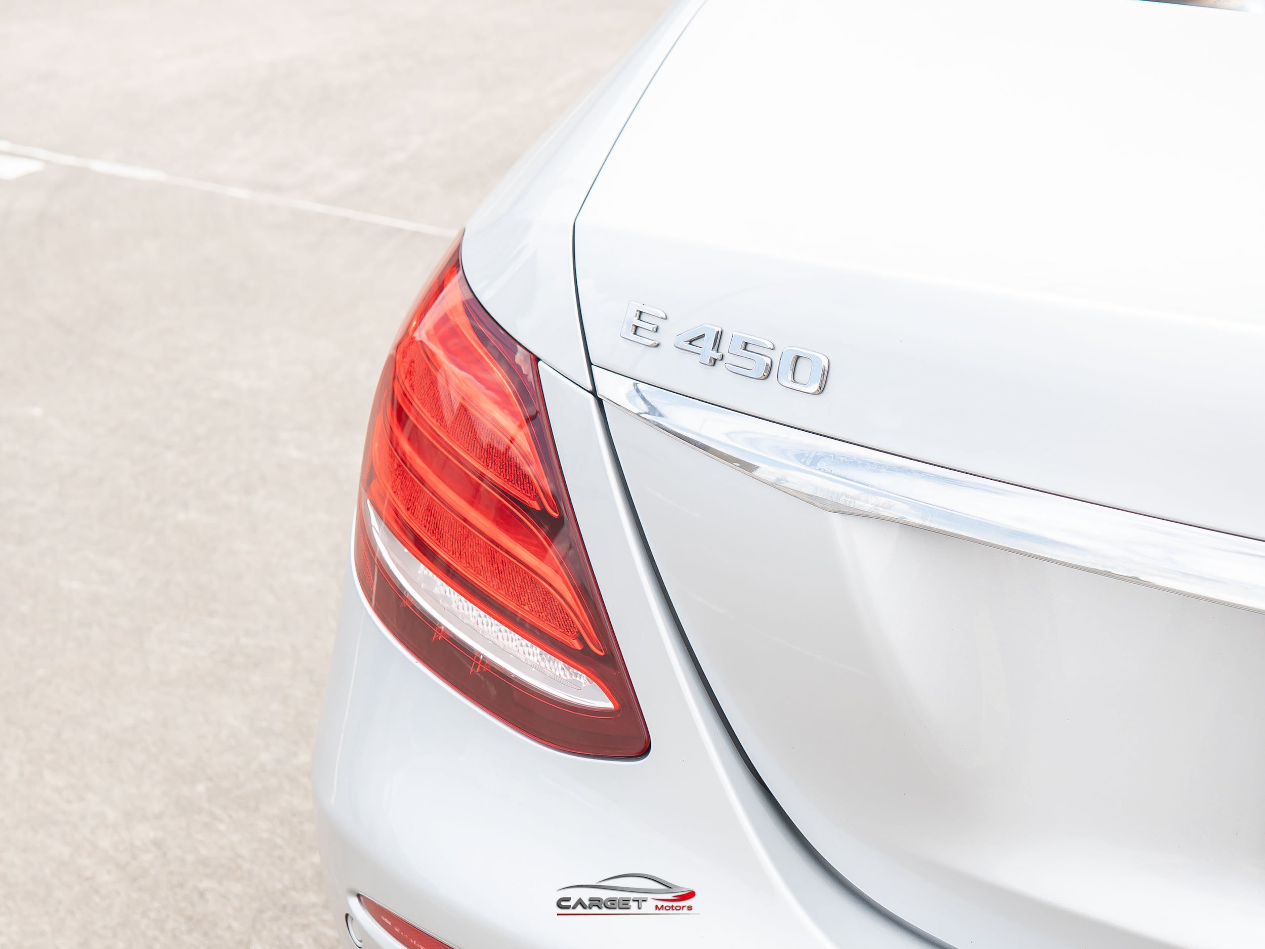 Used 2019 Mercedes-Benz E 450 4MATIC Sedan w/ Driver Assistance Package image 45