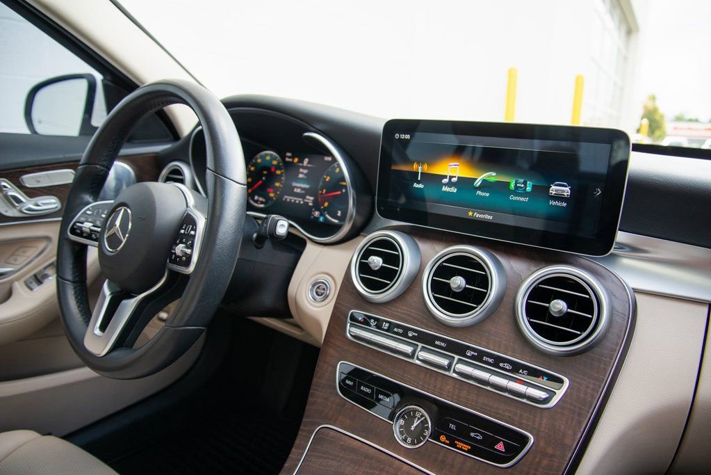 Certified 2021 Mercedes-Benz C 300 Sedan image 23