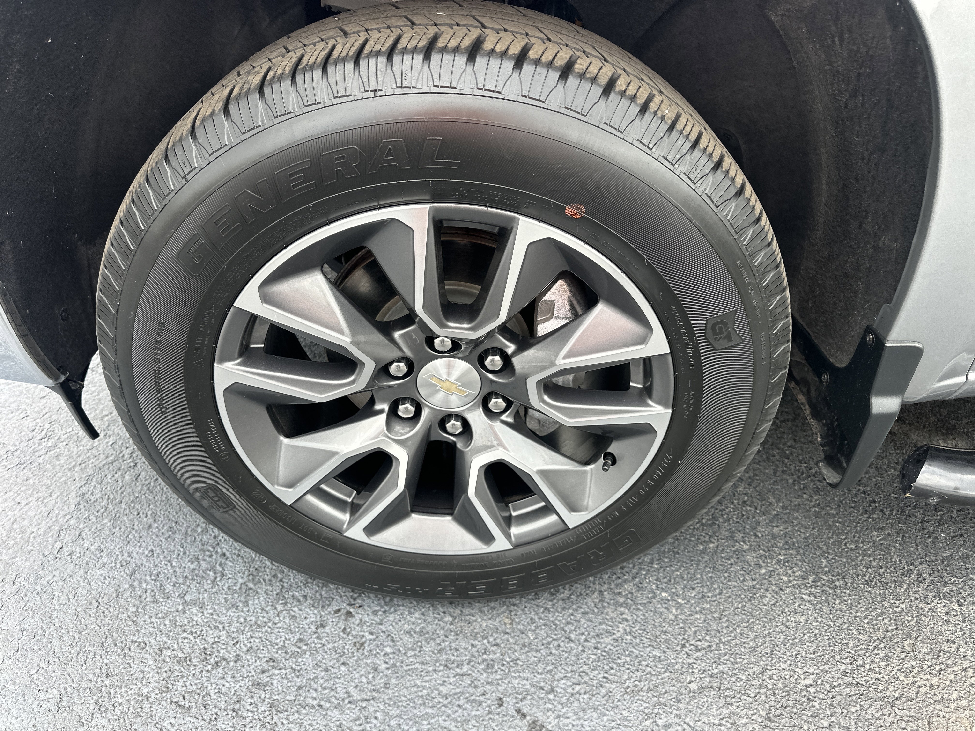 Used 2023 Chevrolet Silverado 1500 LT image 7