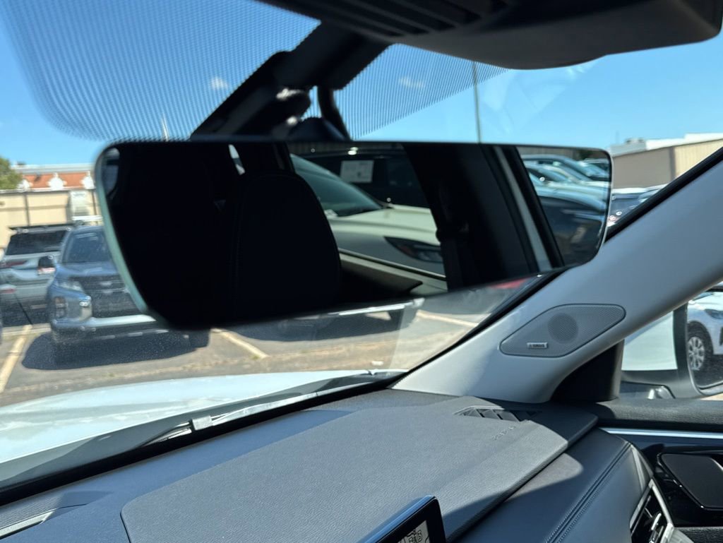 New 2026 Mitsubishi Outlander ES FWD image 23