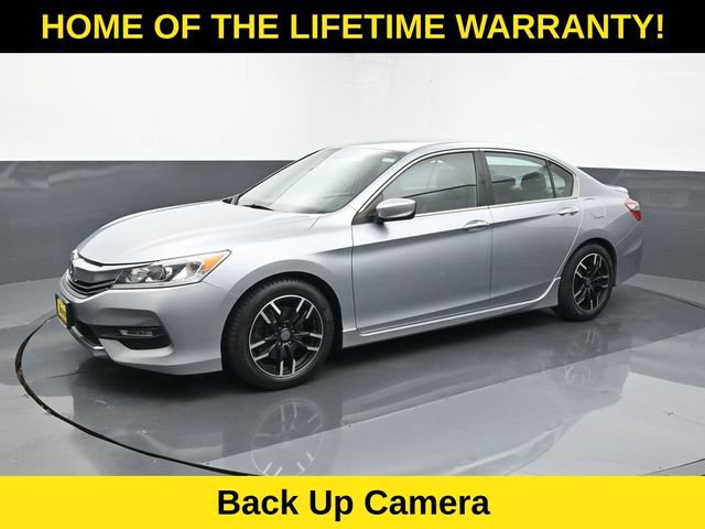 Used 2016 Honda Accord Sport image 2