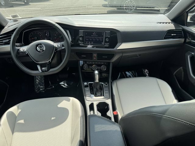 Used 2019 Volkswagen Jetta R-Line FWD image 13