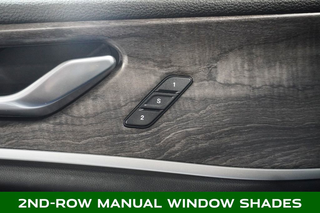 Used 2023 Jeep Grand Cherokee Limited w/ Luxury Tech Group II image 31