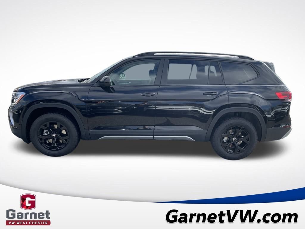 New 2026 Volkswagen Atlas Peak Edition AWD/4WD image 2