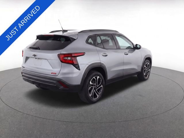 Used 2024 Chevrolet Trax RS w/ Driver Confidence Package image 13