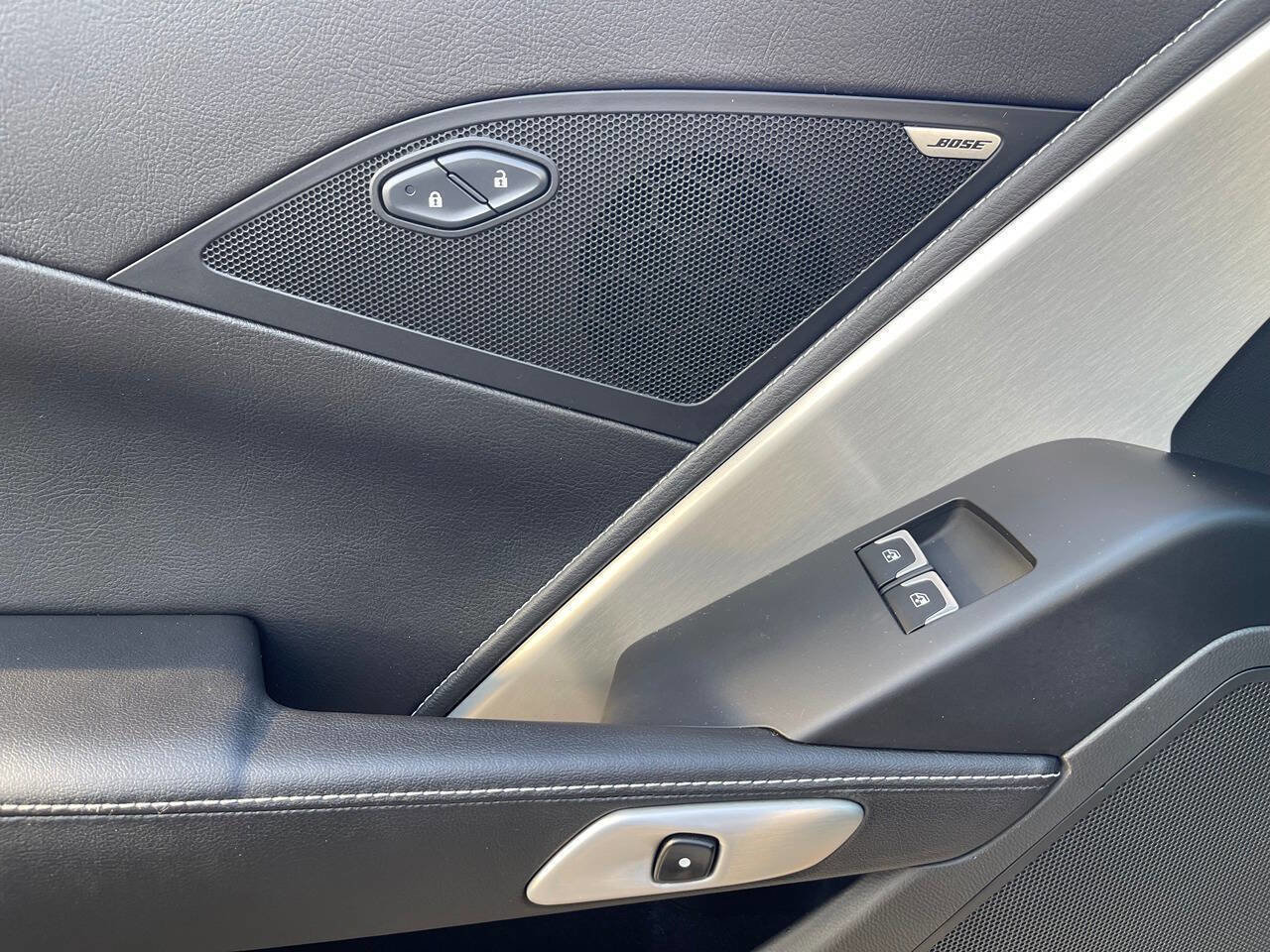 Used 2015 Chevrolet Corvette Stingray 2dr Convertible w/1LT image 65