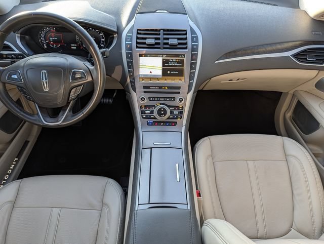 Used 2019 Lincoln MKZ Reserve w/ Luxury Package FWD image 11