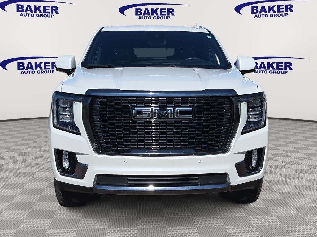 Used 2023 GMC Yukon Denali Ultimate w/ LPO, Floor Liner Package AWD/4WD image 2