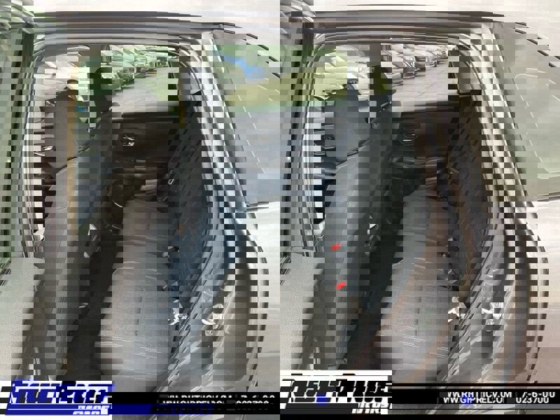 Used 2024 Honda HR-V LX image 19