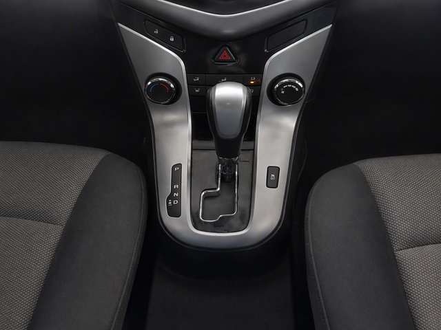 Used 2012 Chevrolet Cruze LS w/ Connectivity Package FWD image 12