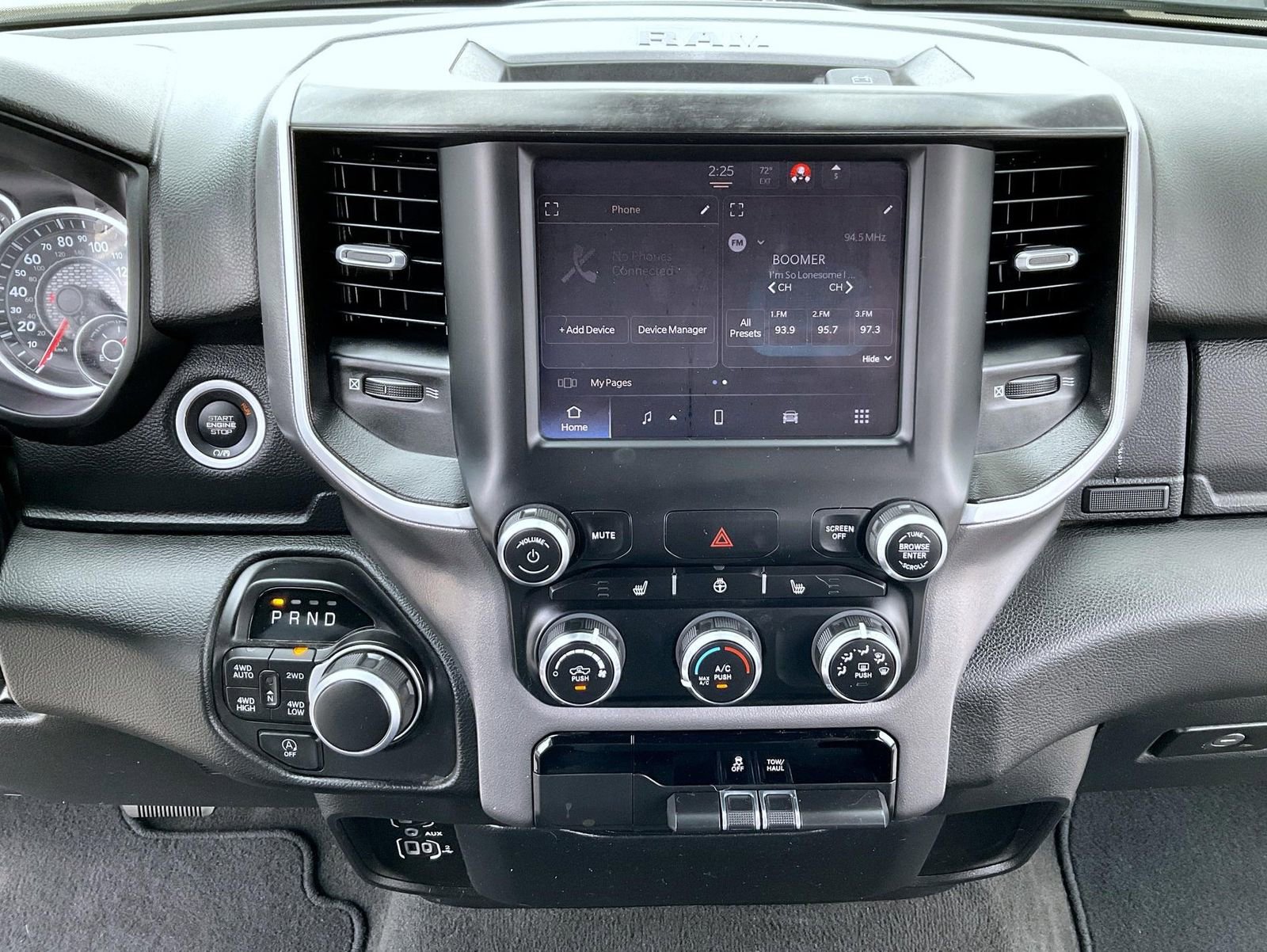 Used 2023 RAM 1500 Big Horn AWD/4WD image 14