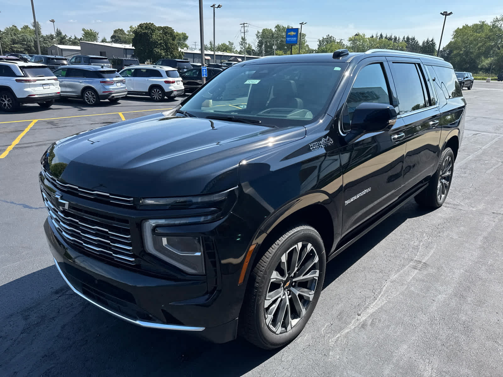 New 2026 Chevrolet Suburban High Country AWD/4WD image 9
