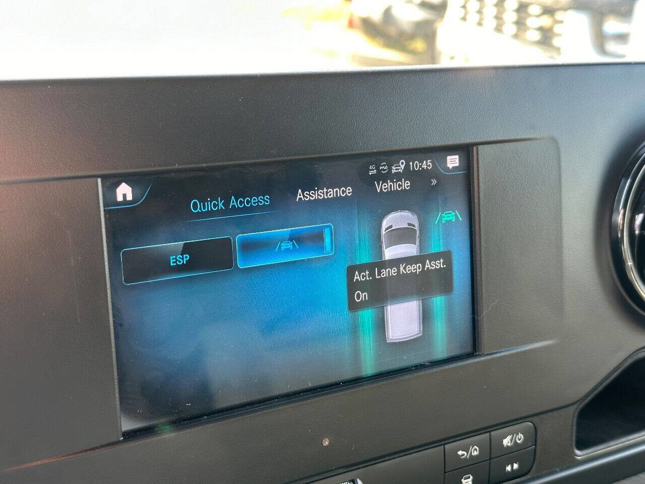 Used 2019 Freightliner Sprinter 3500 image 18