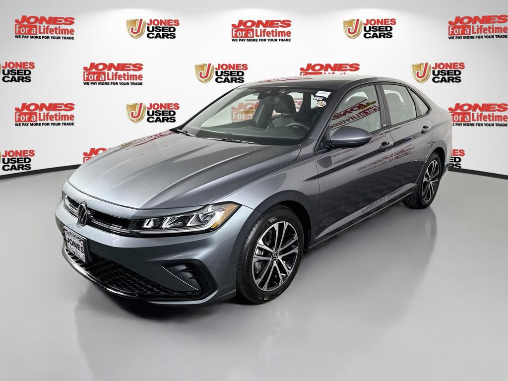 Used 2026 Volkswagen Jetta Sport FWD image 11