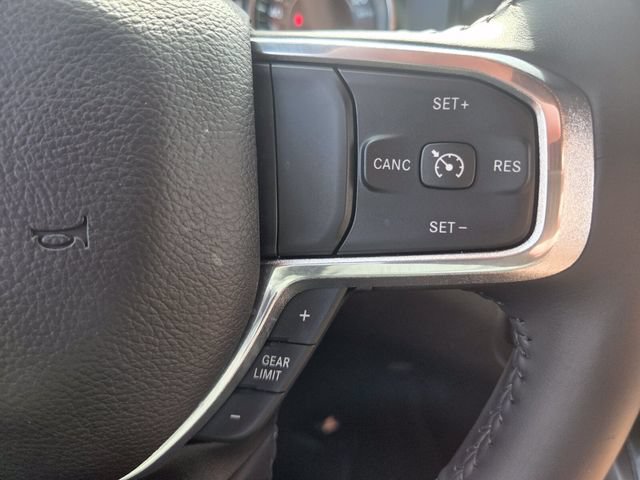 Used 2022 RAM 1500 Laramie RWD image 30