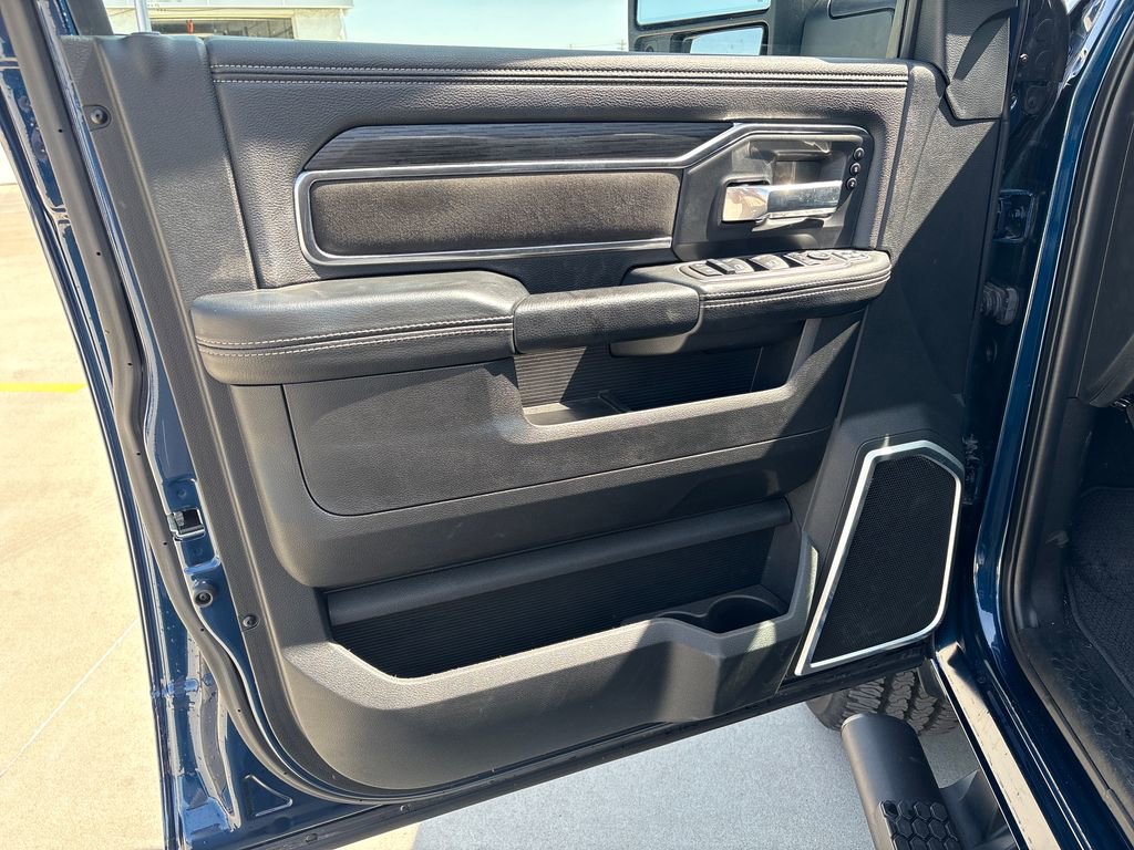 Used 2024 RAM 2500 Laramie w/ Night Edition AWD/4WD image 13